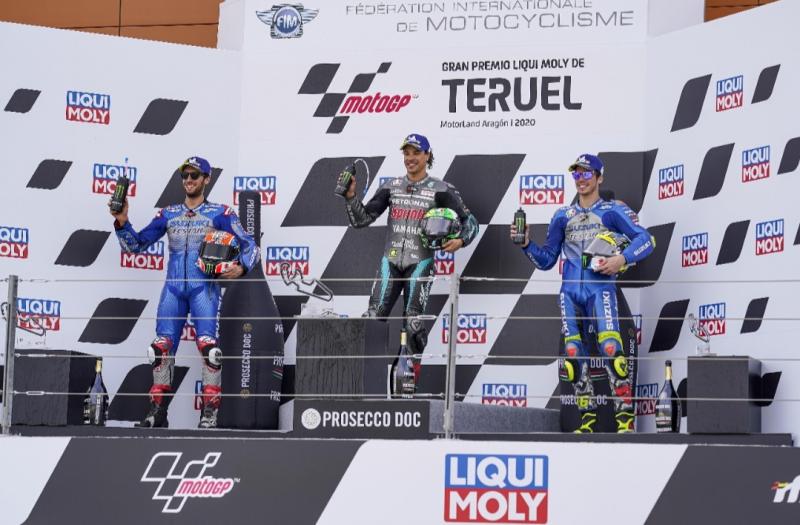 Alex Rins dan Joan Mir di podium 2, 3 MotoGP Teruel 2020 di sirkuit Motorland Aragon Spanyol