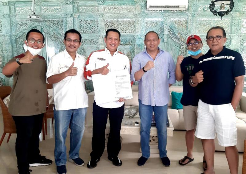 Bambang Soesatyo menerima Surat Dukungan dari IMI Provinsi DKI Jakarta untuk maju sebagai Calon Ketum IMI Pusat periode 2021-2024