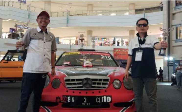 Support Arie Aumos Balap ISSOM, MB W210 NECI Juga Beri Kesempatan Member Taxi Ride! 