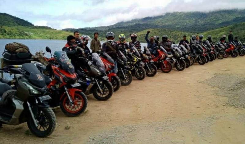 Bahagianya Ride & Camp Honda ADV Indonesia Chapter Padang ke Danau Talang