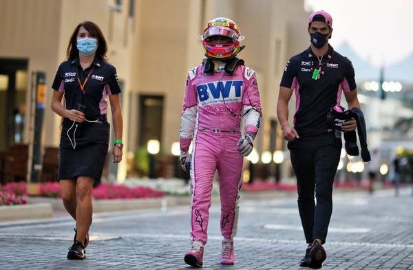 Sergio Perez (tengah) melangkah maju menuju satu kursi di tim Red Bull 2021. (Foto: ist)