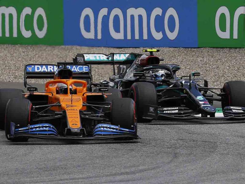 Mercedes vs McLaren , musim depan mengusung mesin sama. (Foto: f1):