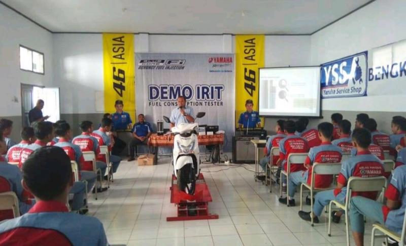 PT YIMM mendapatkan penghargaan berkat kontribusinya kepada dunia Pendidikan Kejuruan di Indonesia, secara konsisten sejak 2003 mendonasikan unit sepeda motor sebagai bahan pembelajaran.