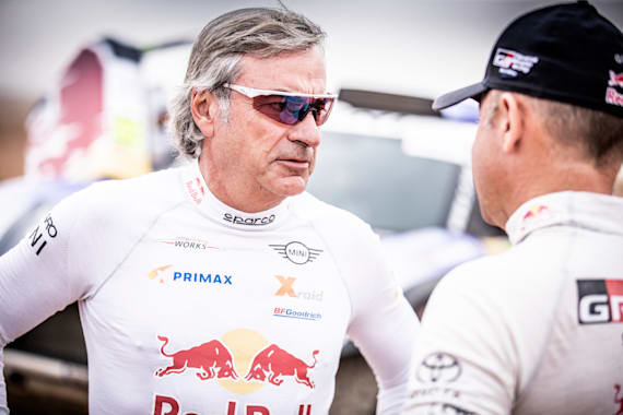 Carlos Sainz (Spanyol) masih on fire ke Rally Dakar dalamn usia 58 tahun. (Foto: redbull)