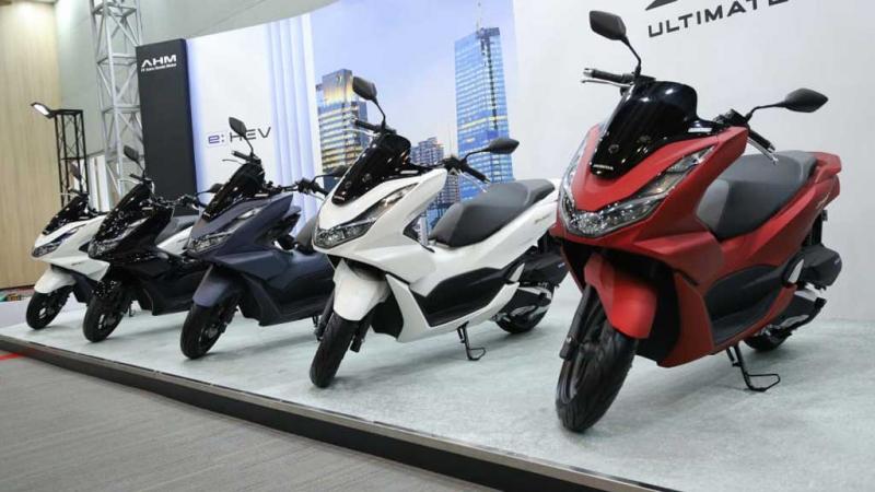All New Honda PCX resmi diluncurkan di Indonesia pada Jumat hari ini, lebih bertenaga.
