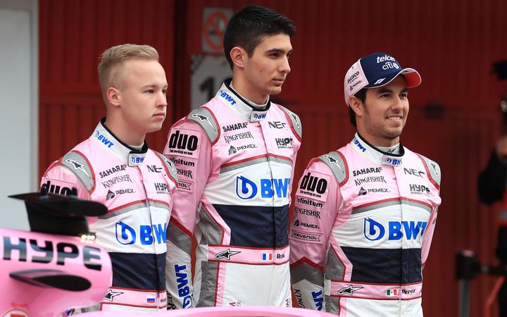 Nikita Mazepin (kanan) saat berseragam pink pada 2018. Akan kembali nge-pink pada 2021 bersama Mick Schumacher? (Foto: ist)