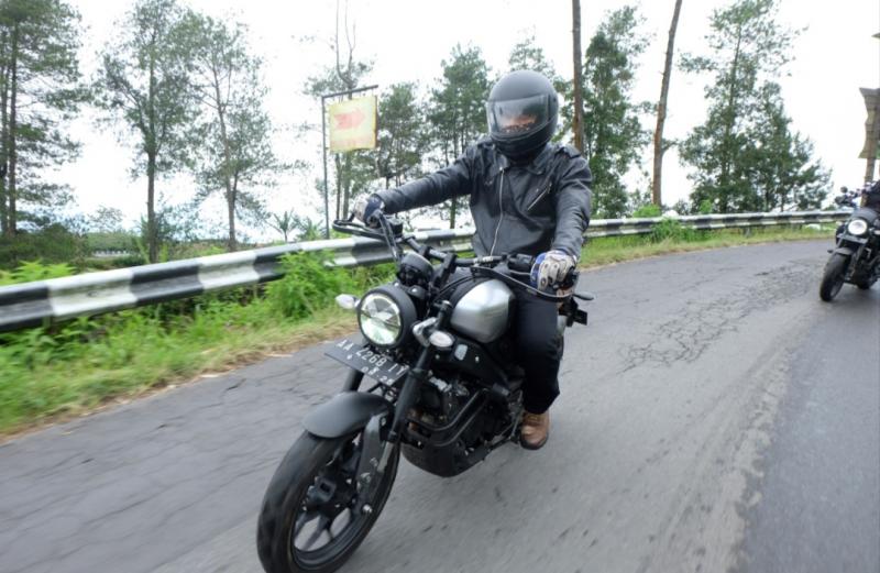 Pengguna Yamaha WR 155 R dan XSR 155 pun asyik riding mengelilingi kawasan Gunung Merbabu, yang melintasi Salatiga, Magelang dan Boyolali.