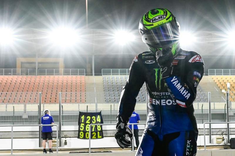Cal Crutchlow (Inggris/Tester Yamaha) usai kecelakaan saat winter test MotoGP 2021 di Qatar. (Foto: crash)