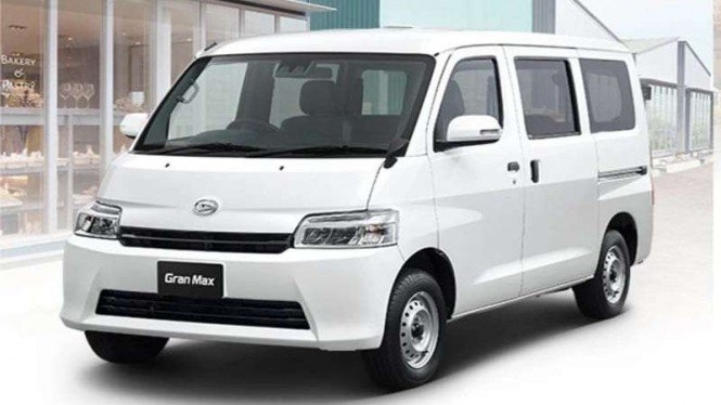 Model Daihatsu Grand Max Mini Bus yang mendapat relaksasi pajak PPnBM 0% sehingga ikut mengerek panjualannya
