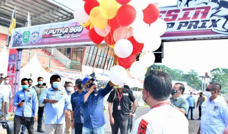 Bamsoet membuka salah satu event balap motor bergengsi H Putra Indonesia Cup Race di sirkuit Gery Mang Subang