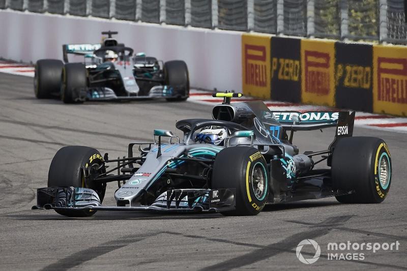 Valtteri Bottas yang acap harus mengalah kepada Lewis Hamilton saat memimpin balapan. (Foto: motorsport)