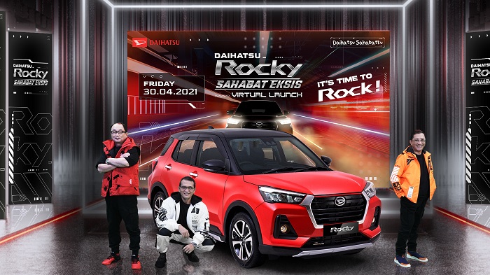 Tampang stylish dan keren Daihatsu Rocky saat peluncurannya bersama para petinggi Astra Daihatsu Motor hari ini di Jakarta secara virtual