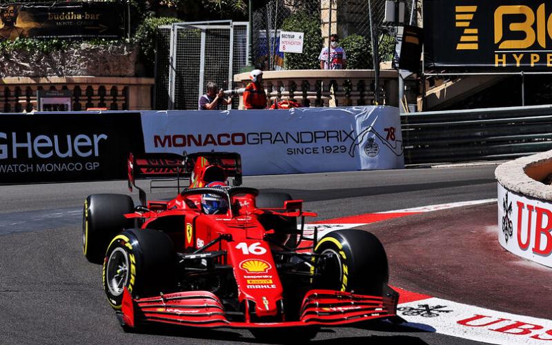 Charles Leclerc (Monaco/Ferrari), incar podium di negeri sendiri untuk kali pertama. (Foto: ist)
