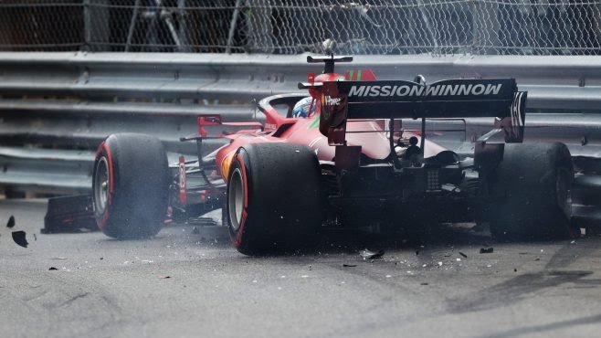 SF21 besutan Charles Leclerc yang rusak parah di trek GP Monaco. (Foto: f1)