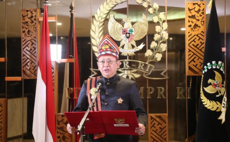Bamsoet membacakan Teks Pancasila pada peringatan Hari Kelahiran Pancasila yang dipimpin Presiden Jokowi secara daring hari ini