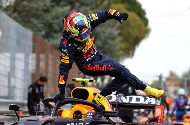 Sergio Perez (Meksiko/Red Bull Honda), punya potensi jadi kunci sukses Max Verstappen di Azerbaijan. (Foto: ist)