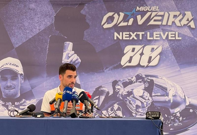 Miguel Oliveira (Portgal/Red Bull KTM), tolak membela Yamaha di MotoGP 2022. (Foto: ist)