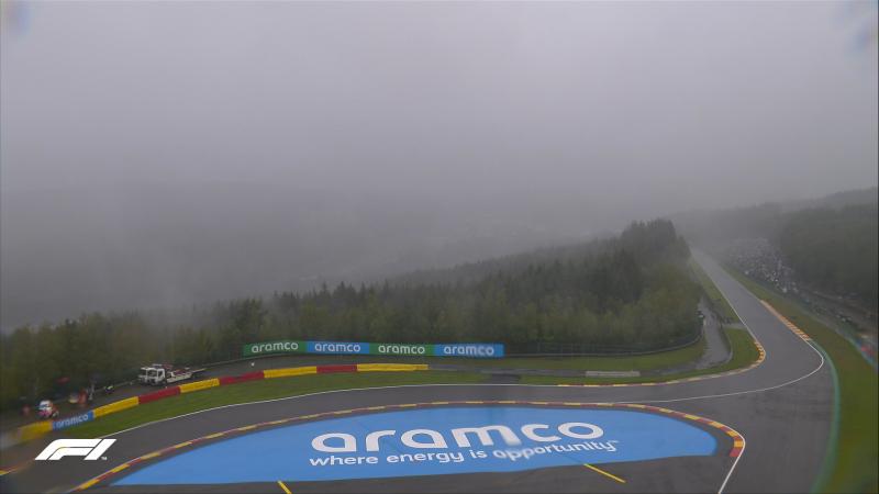 Gelap akibat hujan deras di Sirkuit Spa Francorchamps Belgia dan sekitarnya tempat berlangsungnya GP Belgia 2021 hari ini.(Foto: f1)