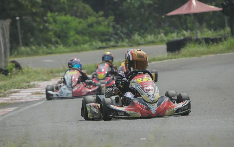 Prokes ketat diberlakukan pada putaran 4 Kejurnas Eshark Rok Cup Indonesia 2021 di Sentul International Karting Circuit Bogor akhir pekan ini