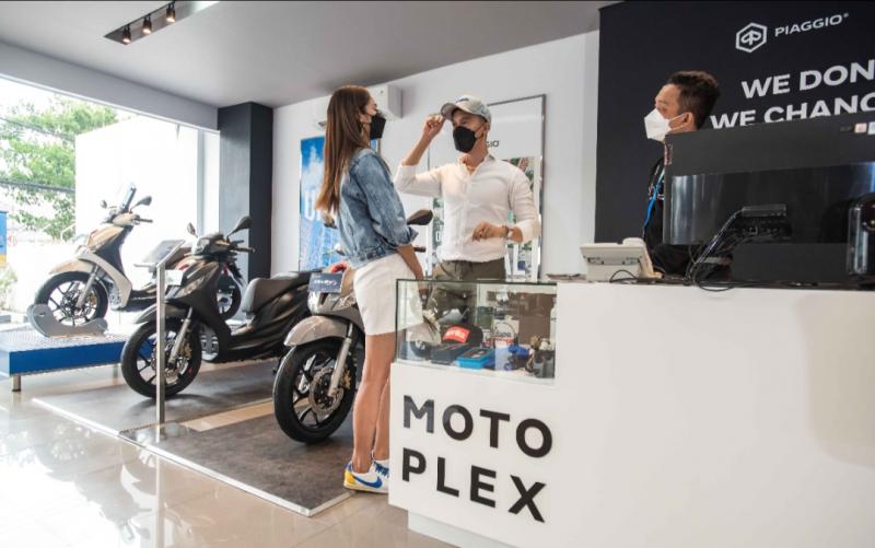 PT Piaggio Indonesia memperluas kehadiran dealer premium Motoplex 4 brand di Surabaya