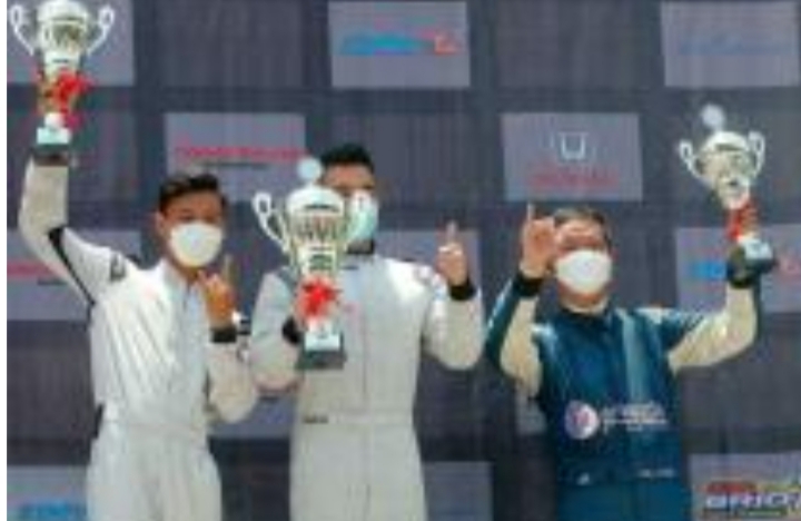 Dr Fadli Ananda (kanan) sukses raih podium 3 di putaran ketiga HJSC 2021 (Foto: hf)