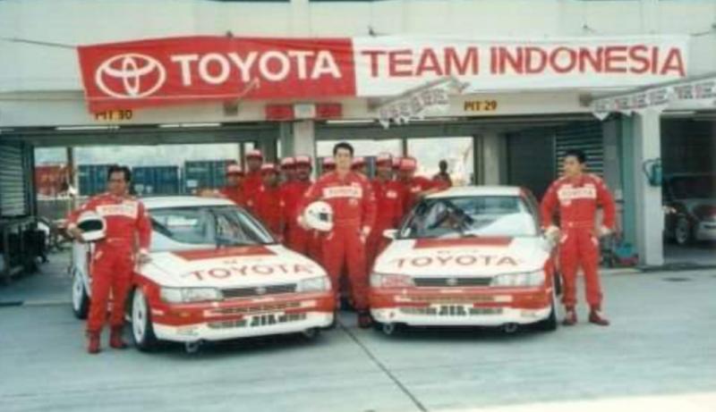 Trio legendaris Toyota Team Indonesia : Indra Saksono, Tommy Santosa dan Jimmy Lukita. (foto : dok Tommy Santosa)