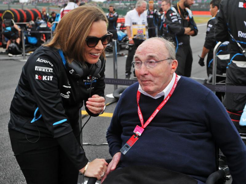 Claire dan Sir Frank Williams di hari-hari terakhir kebersamaan di trek balap F1. (Foto: planetf1)
