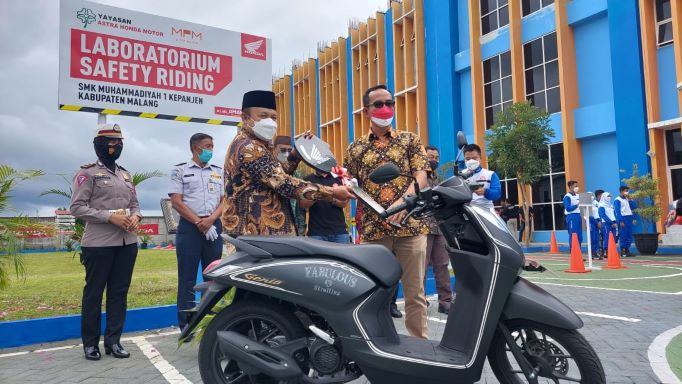 Astra Honda Motor bangun Lab Safety Riding di salah satu SMK di Malang
