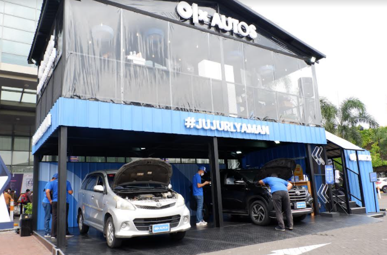 OLX Autos Hadirkan Kemudahan Menjual Mobil di GIIAS Surabaya