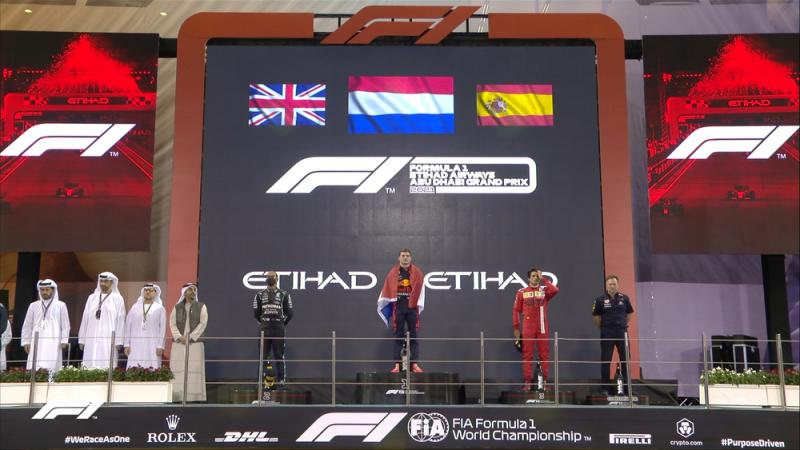 F1 2021 Abu Dhabi: Tarung Hingga Lap, Tikungan dan Detik Terakhir, Max Verstappen Juara Dunia