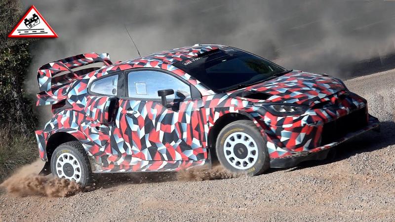 Prototipe Yaris Rally1 besutan Elfyn Evans dalam sebuah sesi uji coba. (Foto: ist)