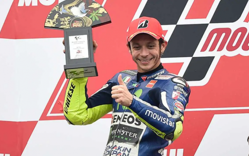Pembalap legendaris Valentino Rossi, namanya akan dijadikan trofi yang diperebutkan di ajang MotoGP  