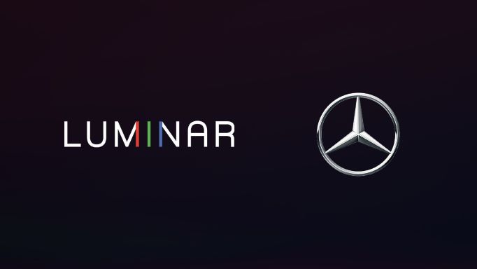 Logo Luminar dan Mercedes-Benz yang join dalam pengembangan teknologi mobil swakemudi