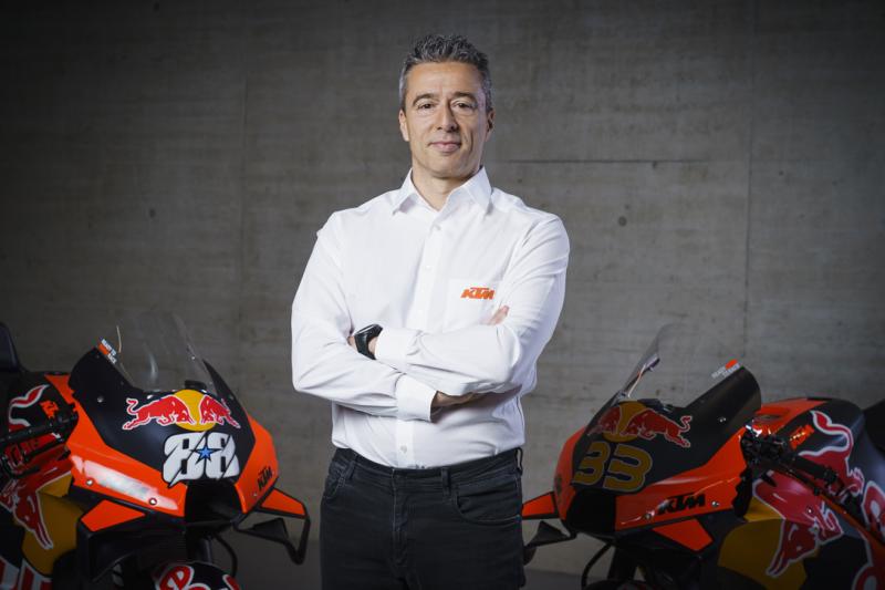 Francesco Guidotti, manajer baru dengan target juara bersama tim pabrikan KTM di MotoGP. (Foto: motogp)