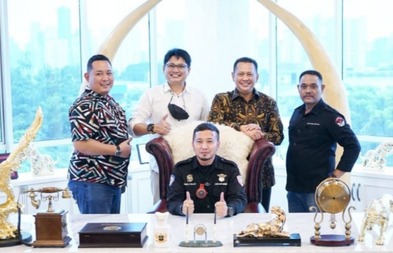 Bamsoet menerima pengurus Pajero Owners Community yang akan melakukan Jambore Nasional ke Toraja, Sulawesi Selatan 