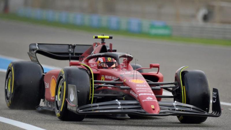 Carls Sainz Jr (Spanyol/Ferrari) sementara tercepat di tes pra musim 2022 Bahrain. (Foto: formula1)