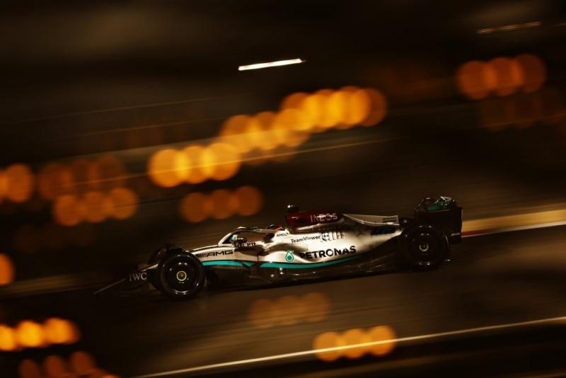 Mercedes W13 besutan Lewis Hamilton dan George Russell, tak masuk favorit ke seri pembuka GP Bahrain 2022. (Foto: formula1)
