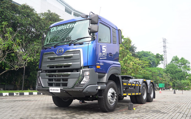 Unit kendaraan komersial UD Trucks yang sudah memenuhi standar Euro 5