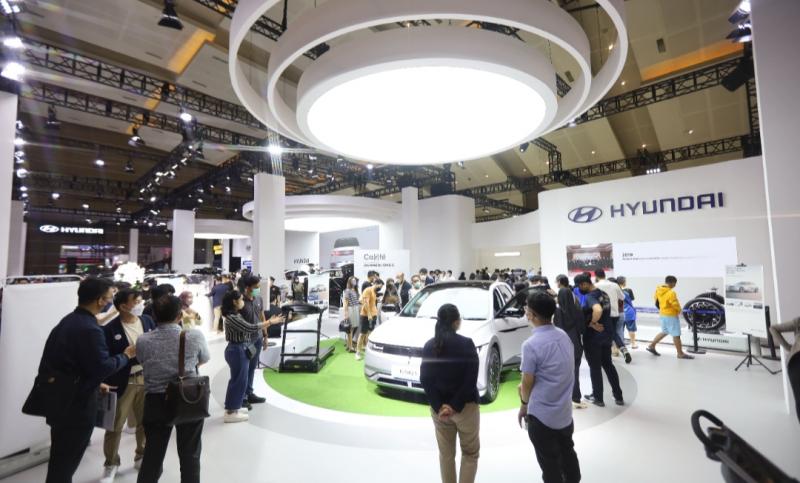 Hyundai berhasil mencetak lebih dari 1.500 unit surat pemesanan kendaraan selama 11 hari pameran otomotif IIMS 2022 di JIExpo Kemayoran Jakarta