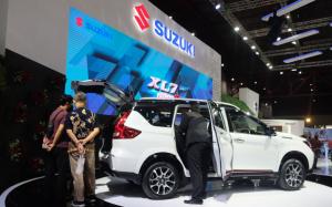 New Carry Pick Up Lampaui Target, Suzuki XL7 Alpha FF Jadi Pusat Perhatian di IIMS 2022
