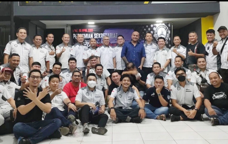 Mercedes-Benz W204 Club Indonesia Terus Berkarya Merajut Asa Pada Hari Jadi Ke-9