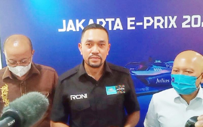 Ketua Panitia Jakarta E-Prix, Ahmad Sahroni menyebutkan akan ada satu sponsor lagi (lokal) dengan nominal Rp100 miliar, tapi masih enggan menyebutkan perusahaannya