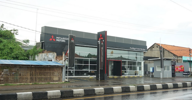 Dealer baru Mitsubishi di kota Indramayu, Jawa Barat, semakin mendekatkan layanan kepada masyarakat