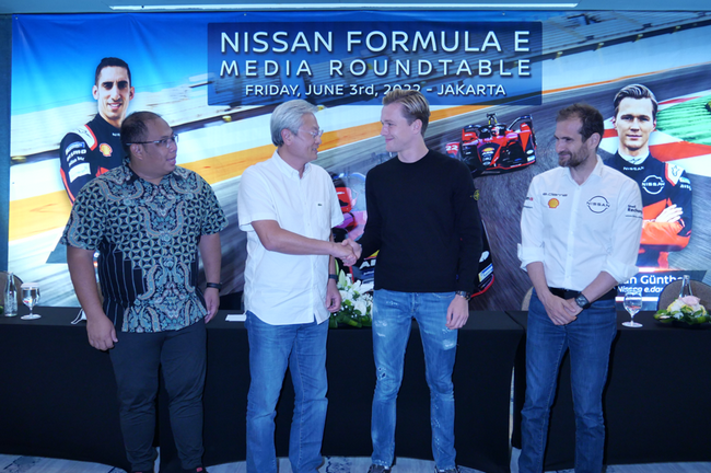 Nissan Indonesia kenalkan Tim Nissan E.Dams yang ikut dalam ajang Jakarta Formula E 2022