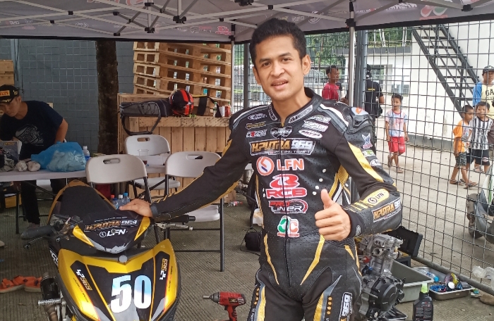 Pembalap senior Rafid Topan Sucipto pecah telor dengan merebut juara 2 race 1 kelas OP1 Expert Oneprix Championship di Sentul International Karting Circuit, Bogor hari ini. (foto : bs)