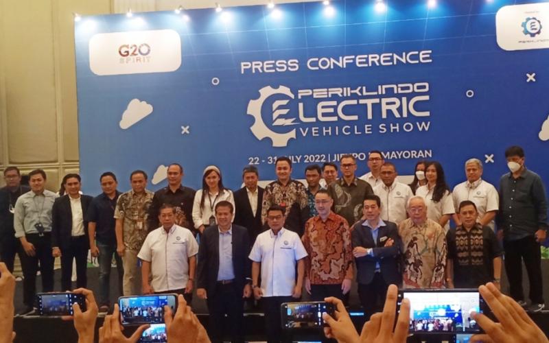 Ditargetkan Cetak Transaksi Rp 500 Miliar, Jokowi Dijadwalkan Buka PERIKLINDO Electric Vehicle Show 2022