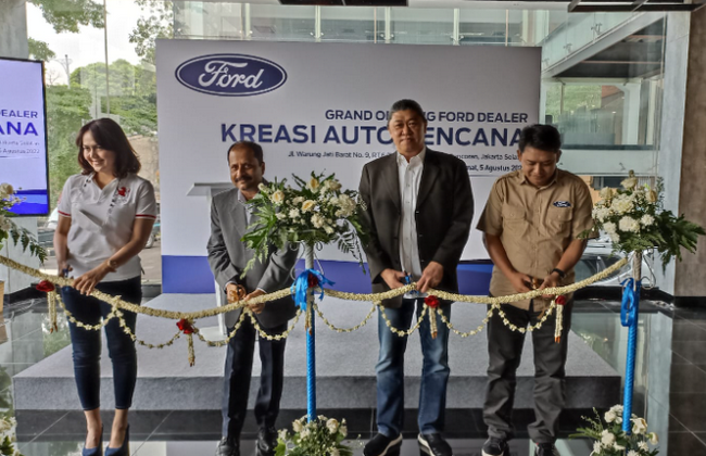 Pembukaan dealer pertama Ford AK Mampang yang melayani konsumen di sekitar Jakarta Selatan