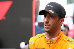 Daniel Ricciardo (Australia) berada di atas angin dalam perseteruannya dengan tim McLaren. (Foto: abc)