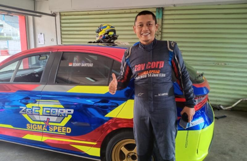 Pembalap senior Benny Santoso, turun di 3 kelas berbeda pada putaran 4 ISSOM 2022 di Sentul International Circuit, Bogor, Minggu besok. (foto : bs)