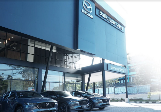 Model dealer baru Mazda di Balikpapan yang melayani service hingga spareparts